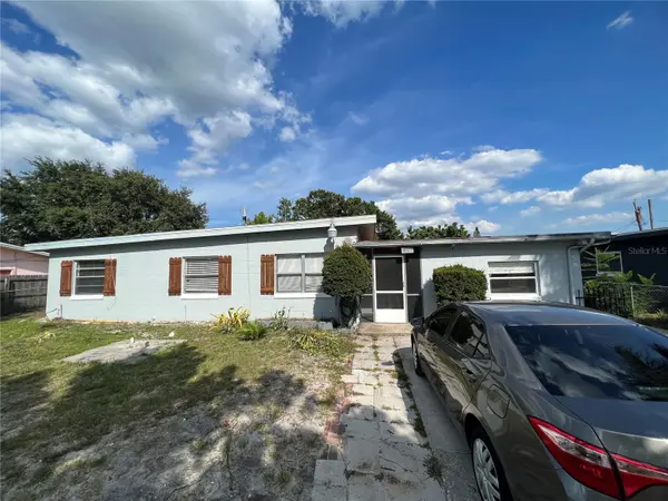813 EGAN DR, Orlando, FL 32822