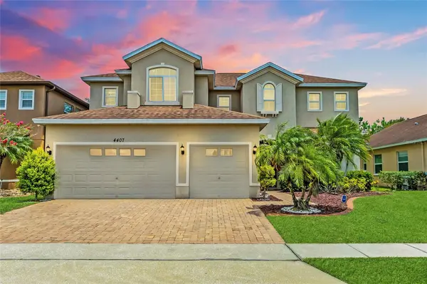 4407 AZURE ISLE WAY, Kissimmee, FL 34744
