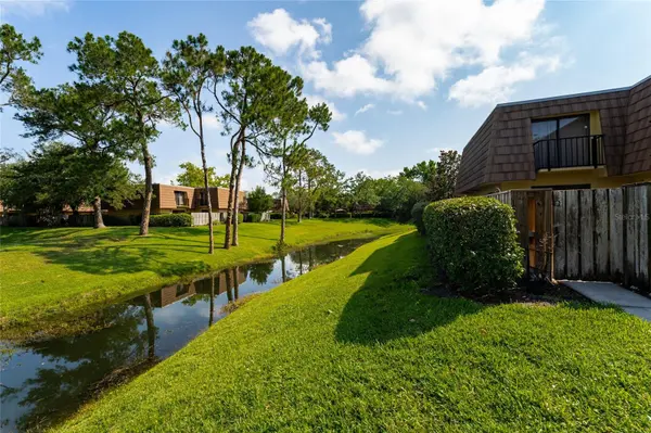 5287 CYPRESS CT #724, Orlando, FL 32811