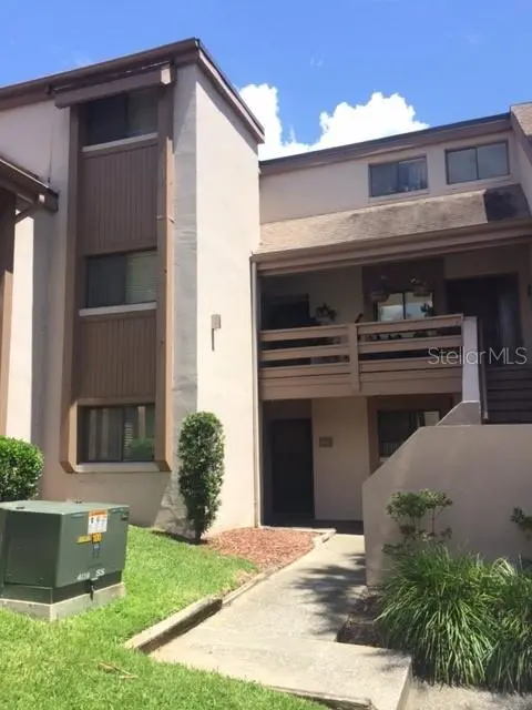 212 ORIENTA POINT ST #212, Altamonte Springs, FL 32701