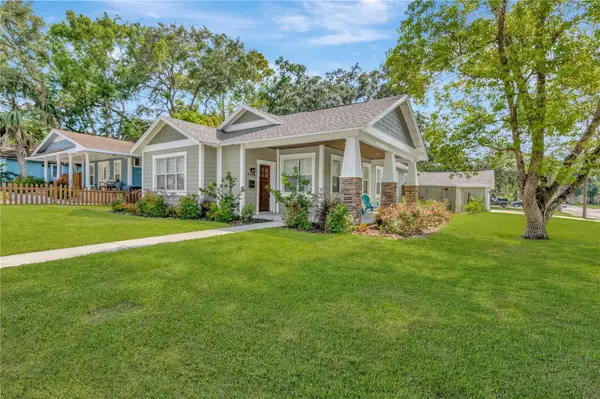 7710 N ARDEN AVE, Tampa, FL 33604