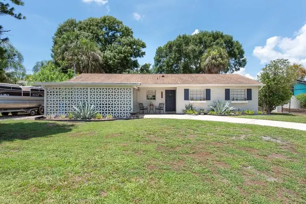 8405 STILLBROOK AVE, Tampa, FL 33615