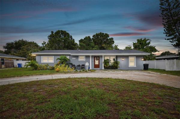 866 62ND AVE S, St Petersburg, FL 33705
