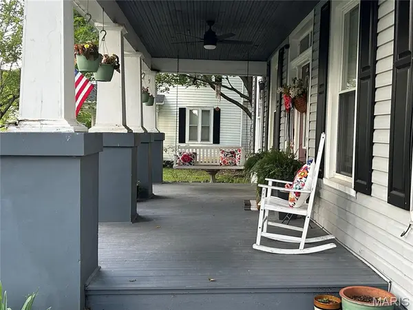 320 N A ST, Farmington, MO 63640