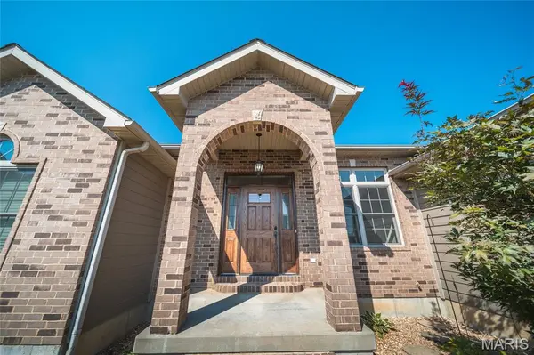 1203 Aster CT, St James, MO 65559