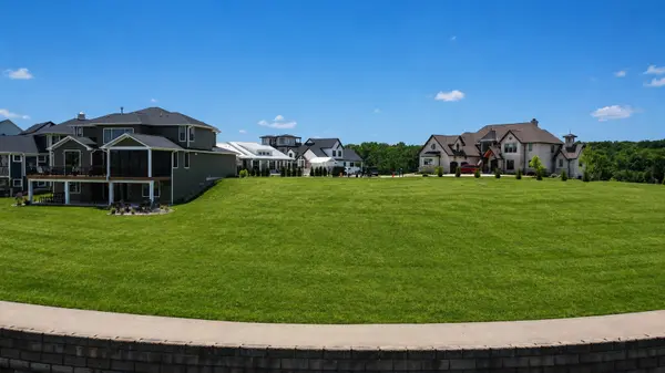 324 Leeward WAY, Ottawa, IL 61350