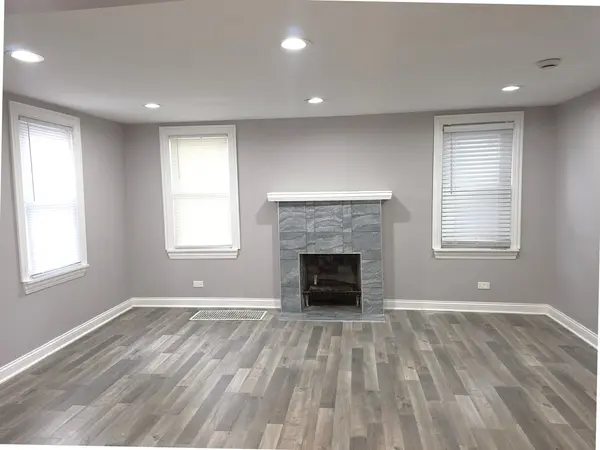 Address not disclosed, Dolton, IL 60419