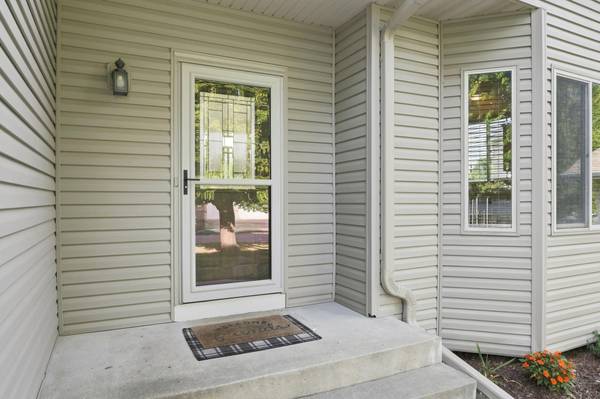 1379 Landings LN, Watertown, MN 55388