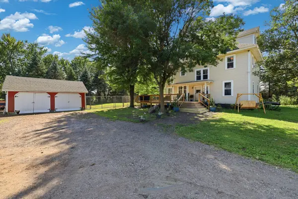 24951 Meridian CIR, Belle Plaine, MN 56011