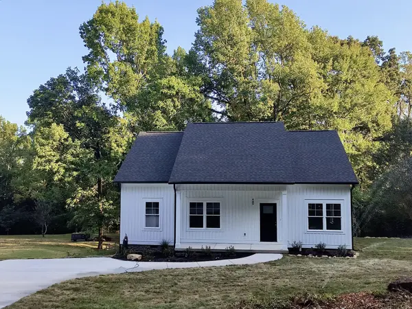 440 Hotwater Road, Soddy Daisy, TN 37379