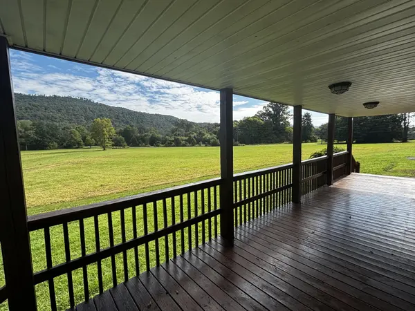 4915 Sweetens Cove Road, South Pittsburg, TN 37380