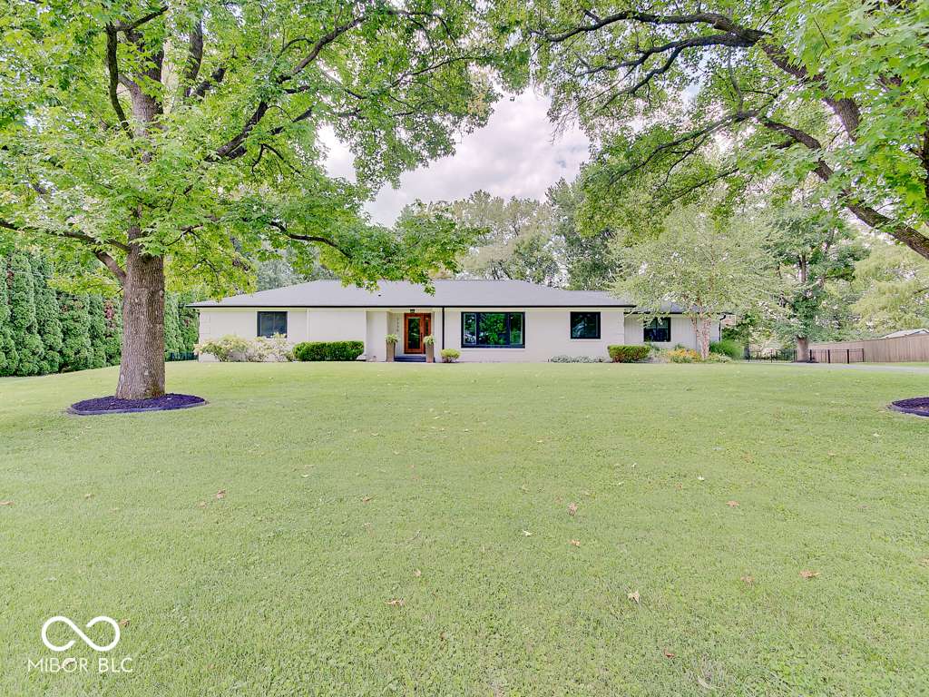 5230 Shorewood DR, Indianapolis, IN 46220