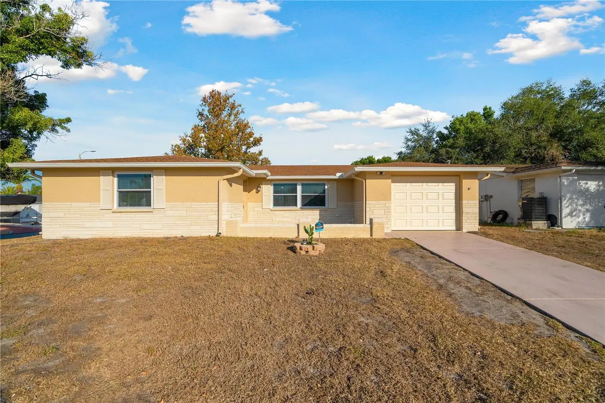 11040 TAMARIX AVE, Port Richey, FL 34668