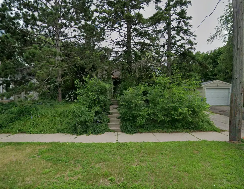 2317 E 34th ST, Minneapolis, MN 55406