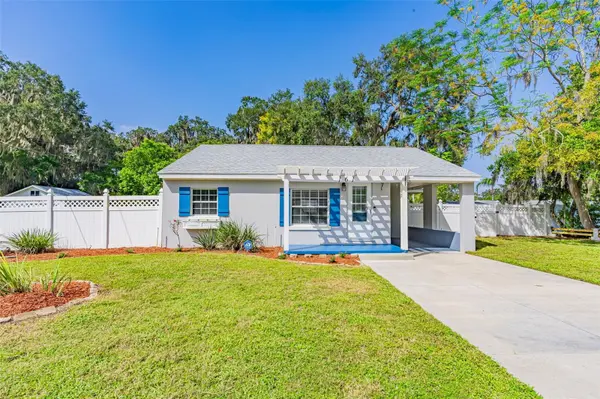 161 N SUNSET DR, Mount Dora, FL 32757