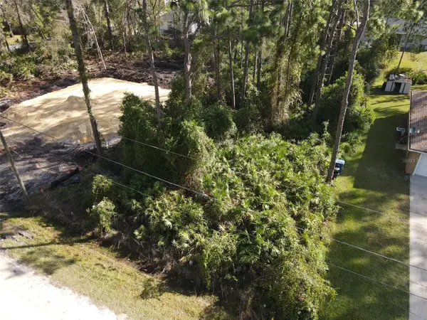 1765 9TH AVE, Deland, FL 32724