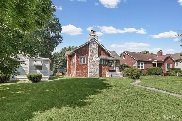 318 State ST, Belleville, IL 62220