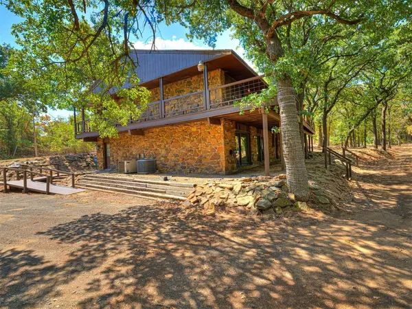 3521 N Bryant AVE, Edmond, OK 73034