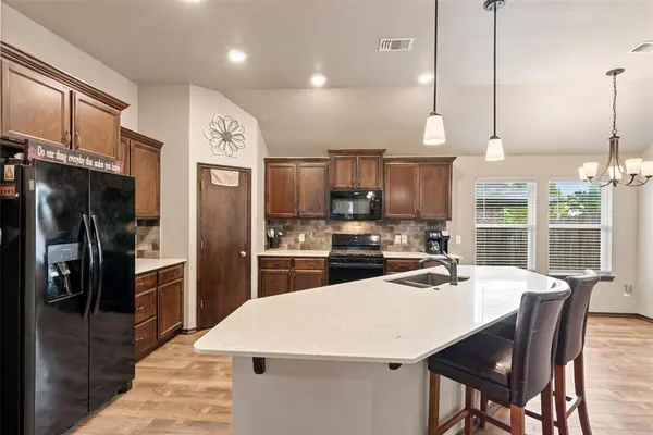 3316 Pagoda Pead DR, Yukon, OK 73099