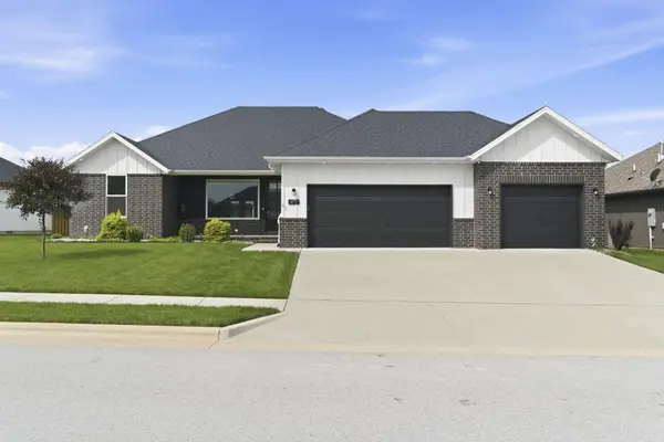 4177 Siena AVE, Ozark, MO 65721