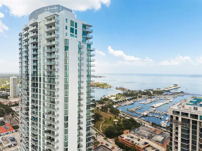 100 1ST AVE N #2302, St Petersburg, FL 33701