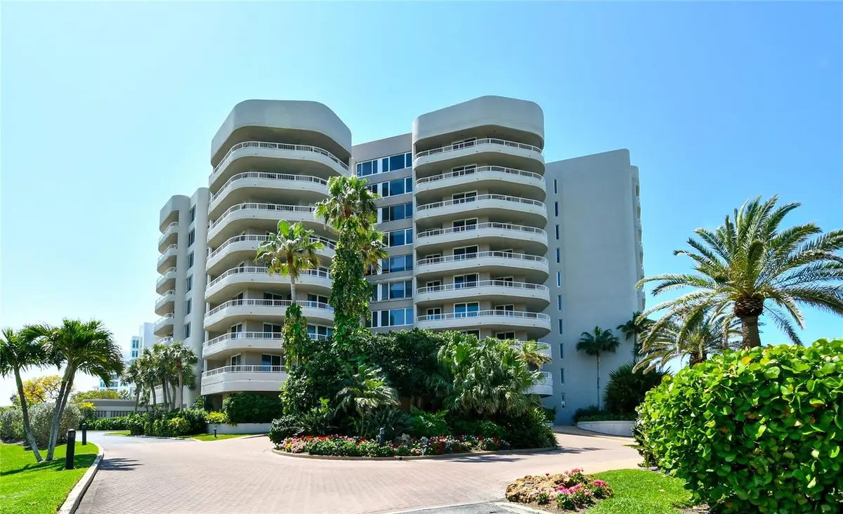 775 LONGBOAT CLUB RD #807, Longboat Key, FL 34228