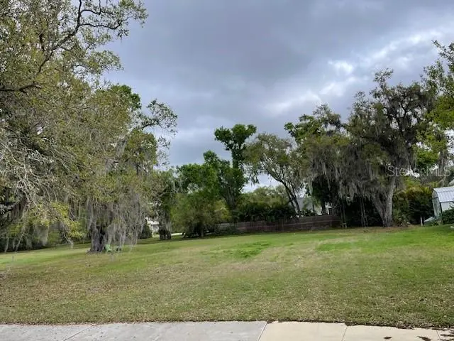 830 TAAGA PL, Sarasota, FL 34232