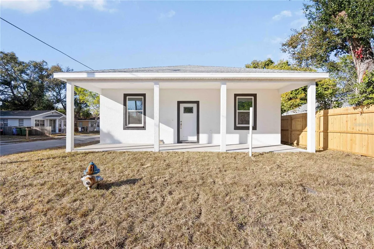 520 12TH AVE W, Bradenton, FL 34205