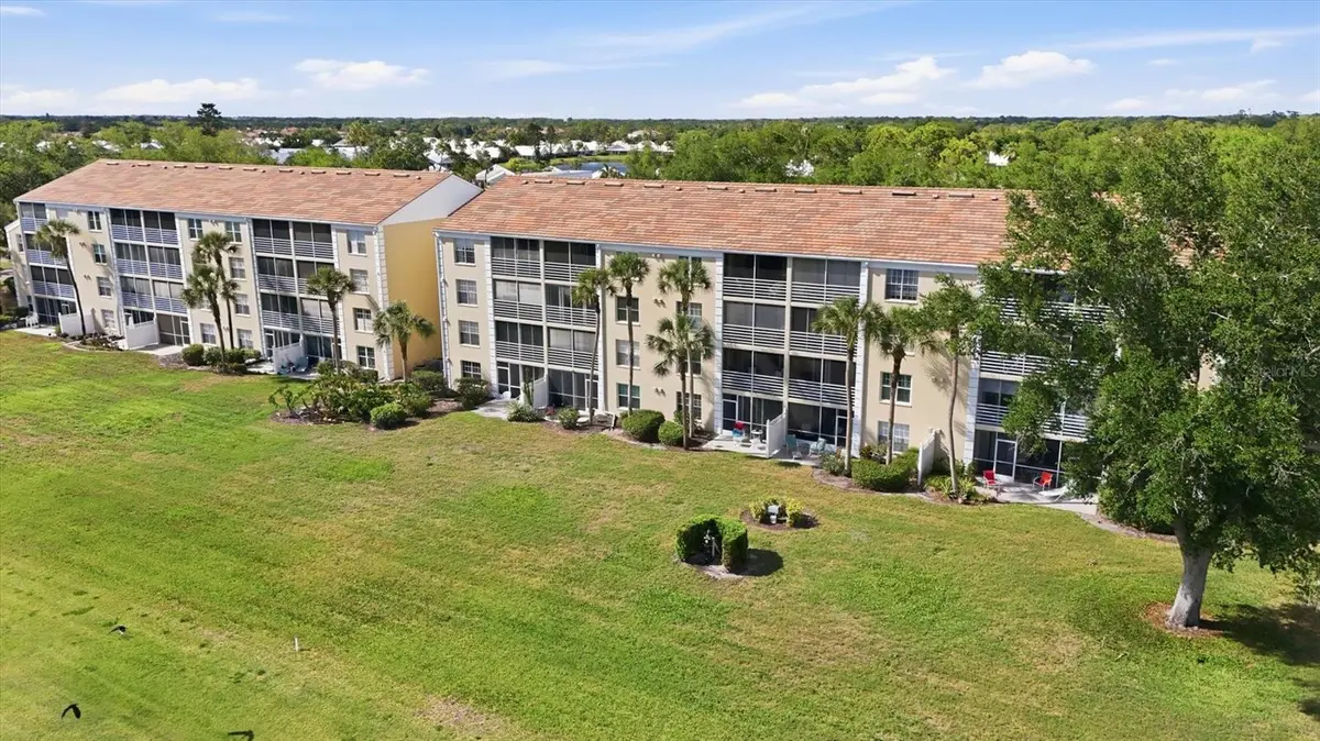 823 WEXFORD BLVD #823, Venice, FL 34293