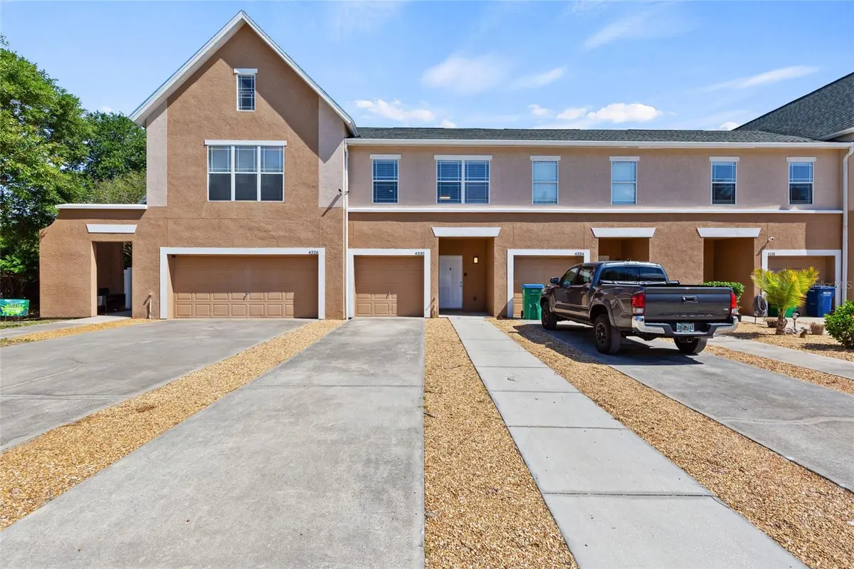4330 TYLER CIR N, St Petersburg, FL 33709