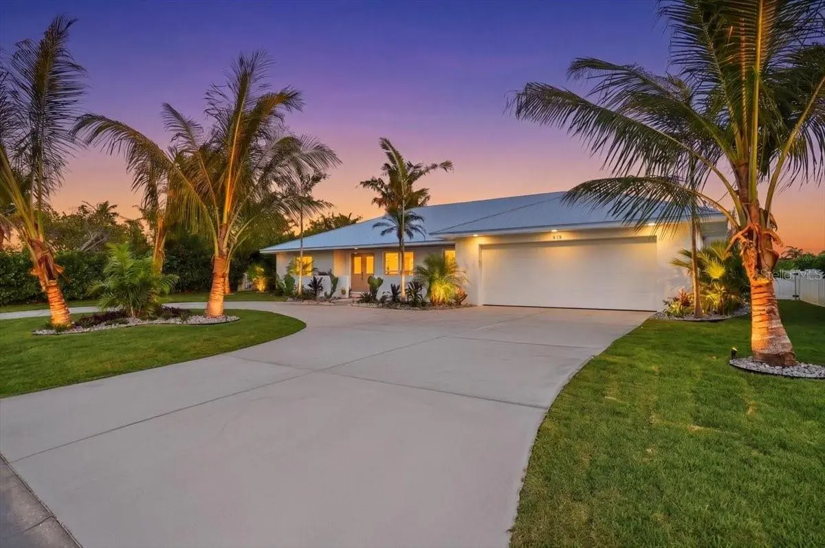 618 GLADSTONE LN, Holmes Beach, FL 34217