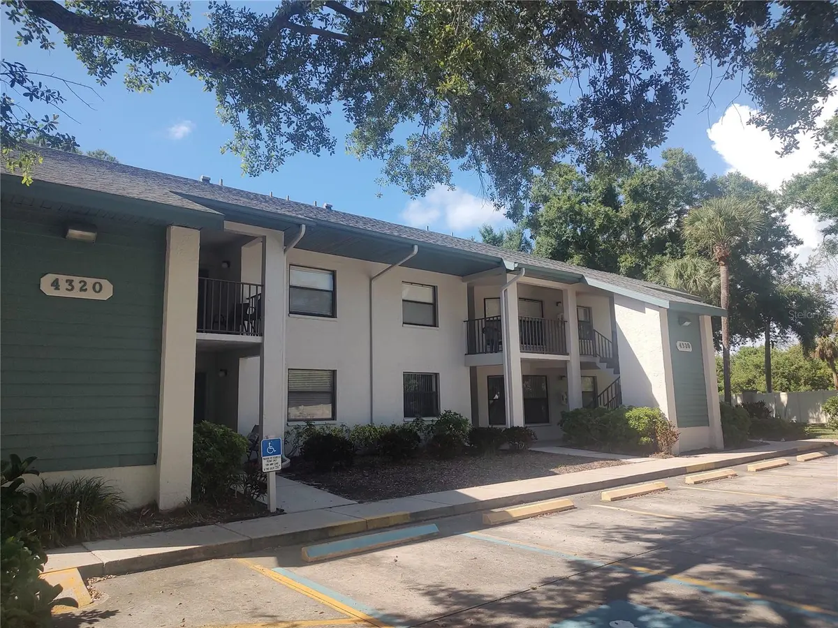4320 47TH AVE W #204, Bradenton, FL 34210