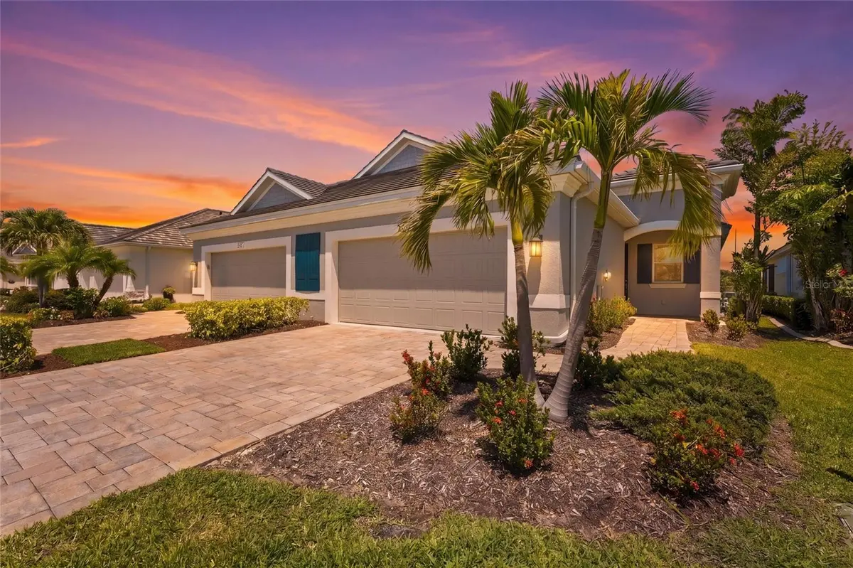 7523 CAMPUS CV, Sarasota, FL 34243