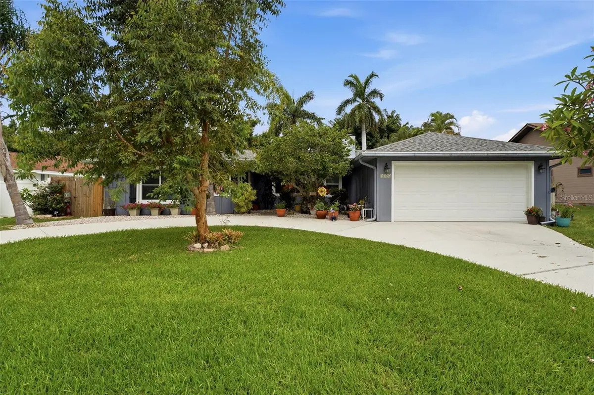 1524 84TH ST NW, Bradenton, FL 34209