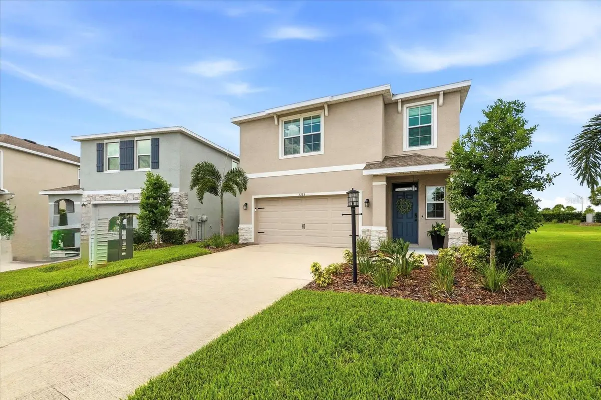 3283 HILLTOP CIR, Lakewood Ranch, FL 34211