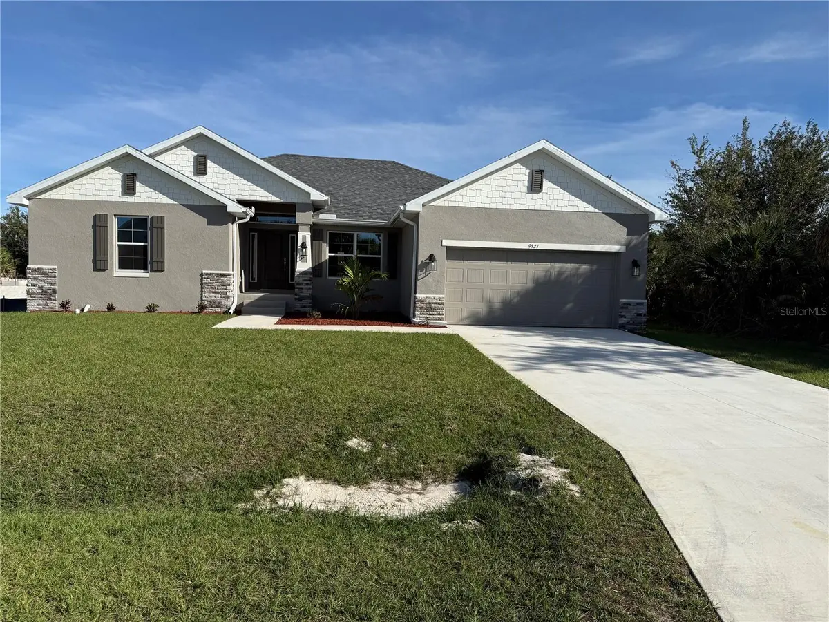 9527 IMPALA CIR, Port Charlotte, FL 33981