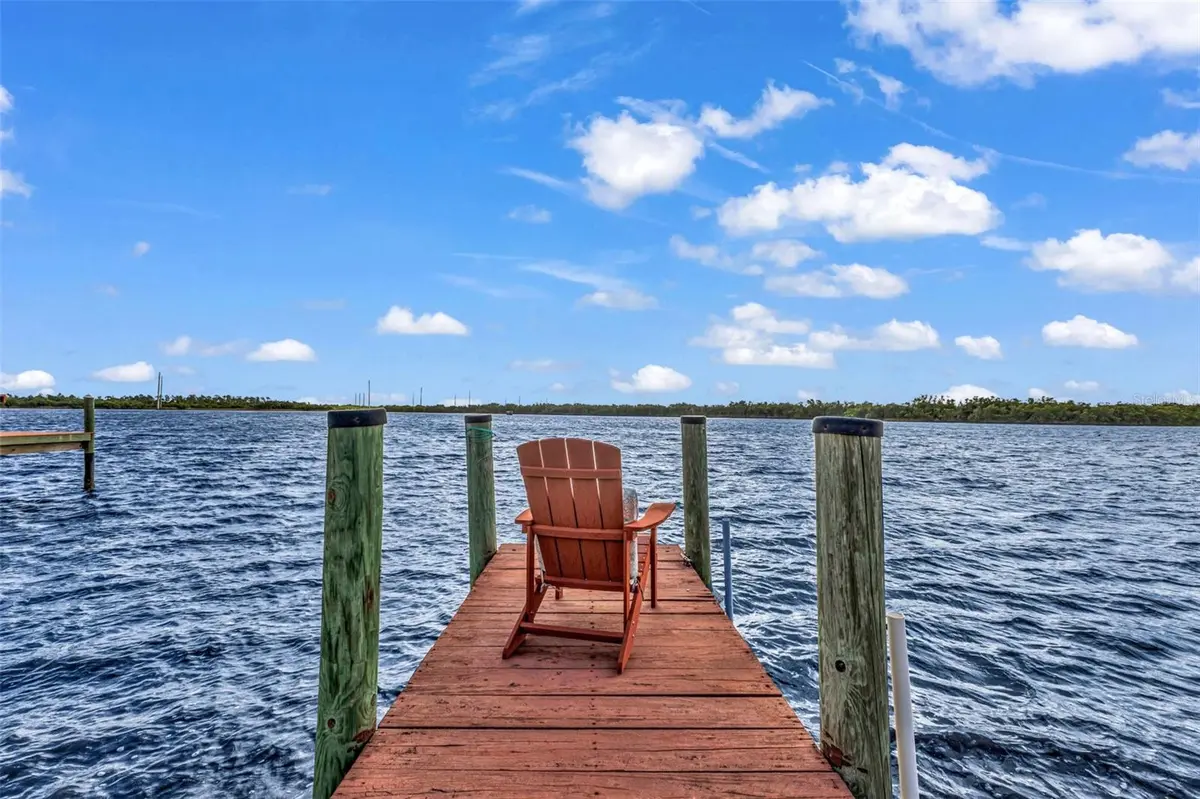 2308 HARBOUR DR, Punta Gorda, FL 33983