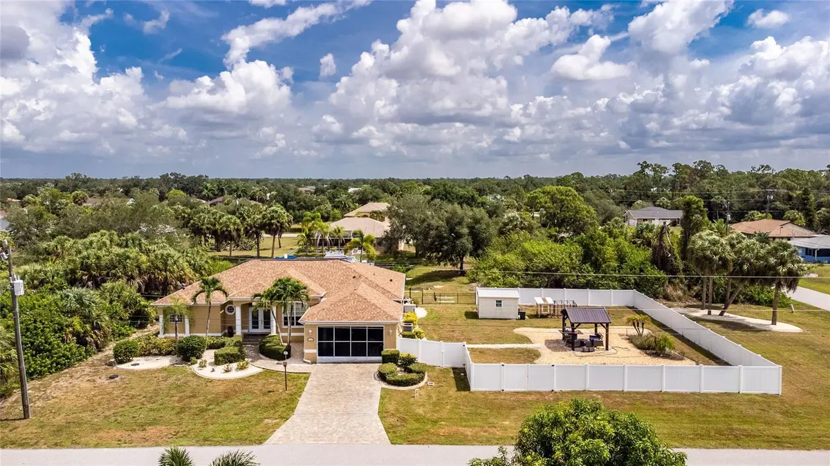 17458 BAYHARBOR CIR, Port Charlotte, FL 33948