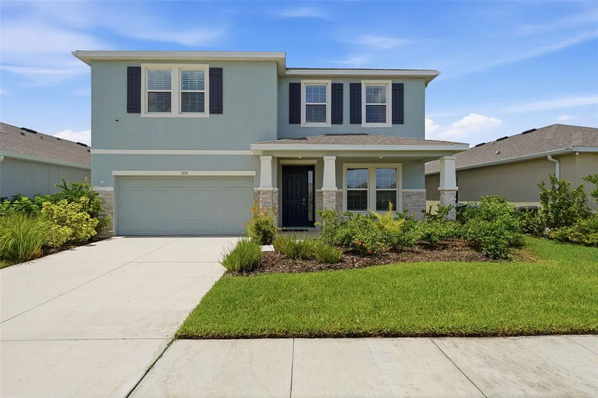 5715 WOODLAND SAGE DR, Sarasota, FL 34238