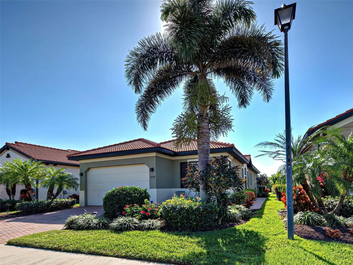10353 CROOKED CREEK DR, Venice, FL 34293