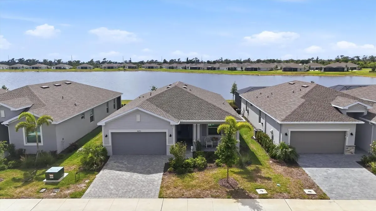 8692 COCO BAY BLVD, Englewood, FL 34224