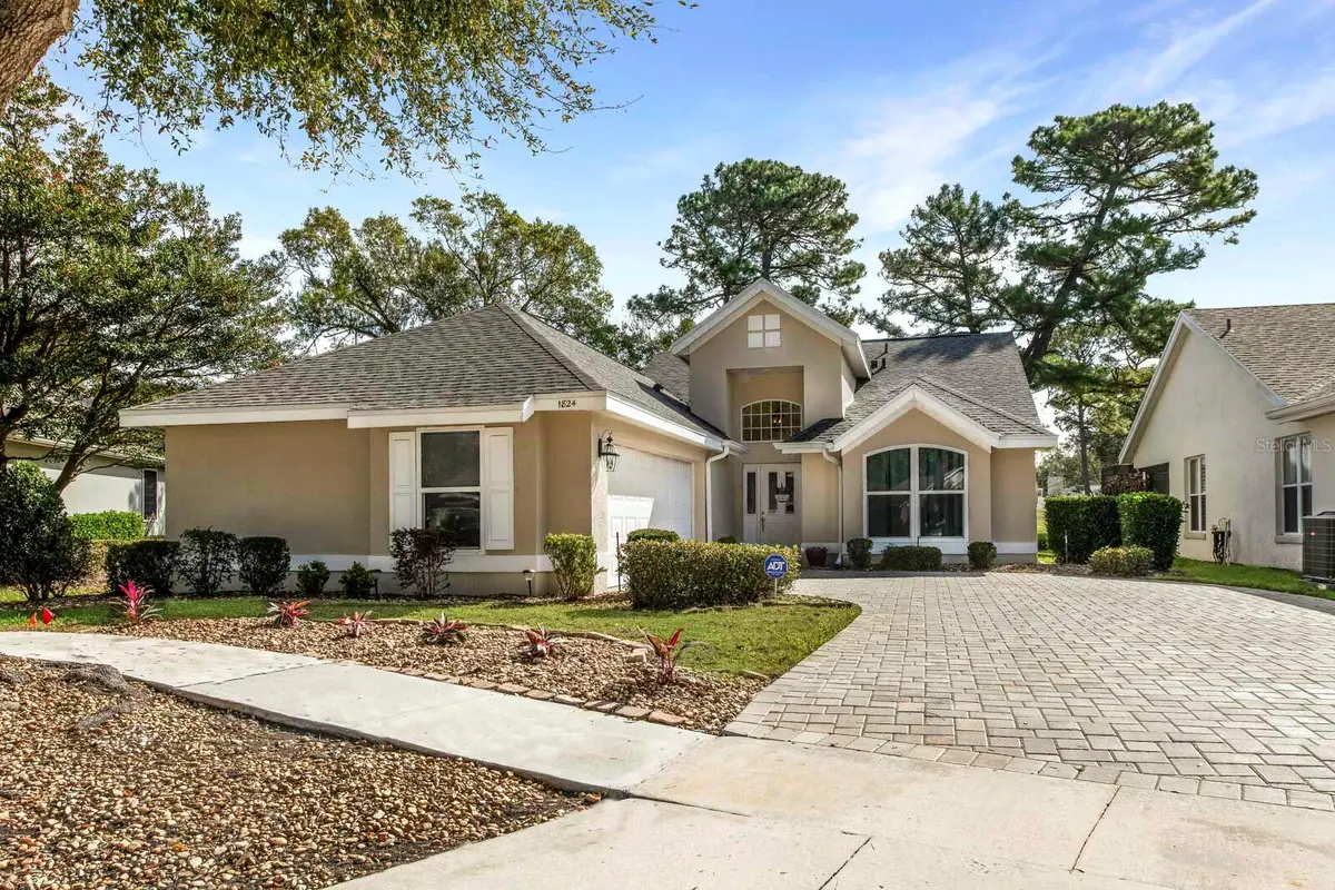 1824 STAFFORD SPRINGS BLVD, Mount Dora, FL 32757