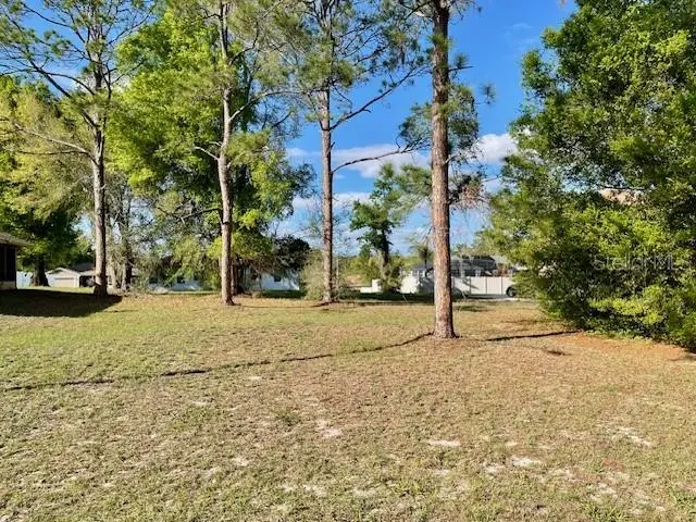 HIGHLAND TRL, Lady Lake, FL 32159
