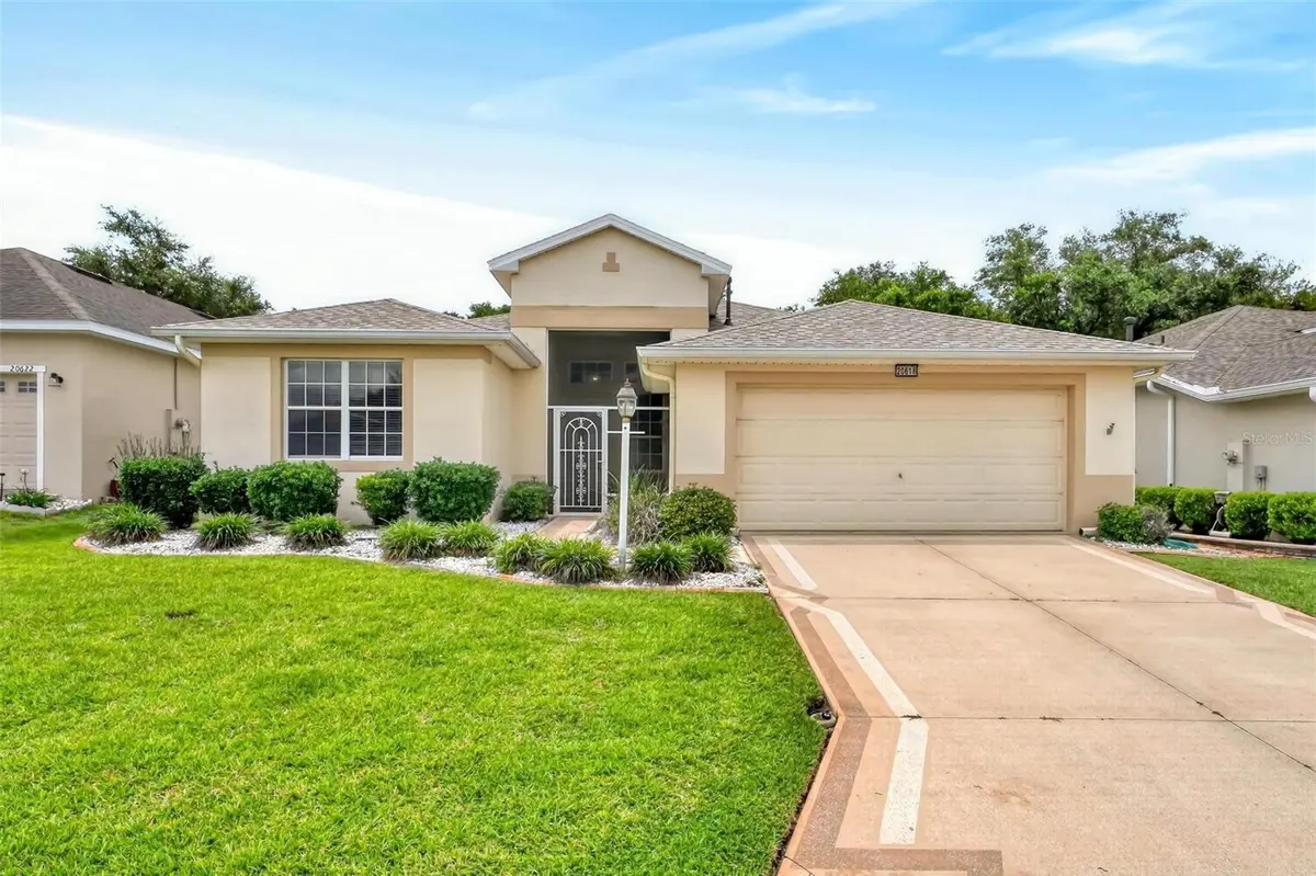 20618 QUEEN ALEXANDRA DR, Leesburg, FL 34748