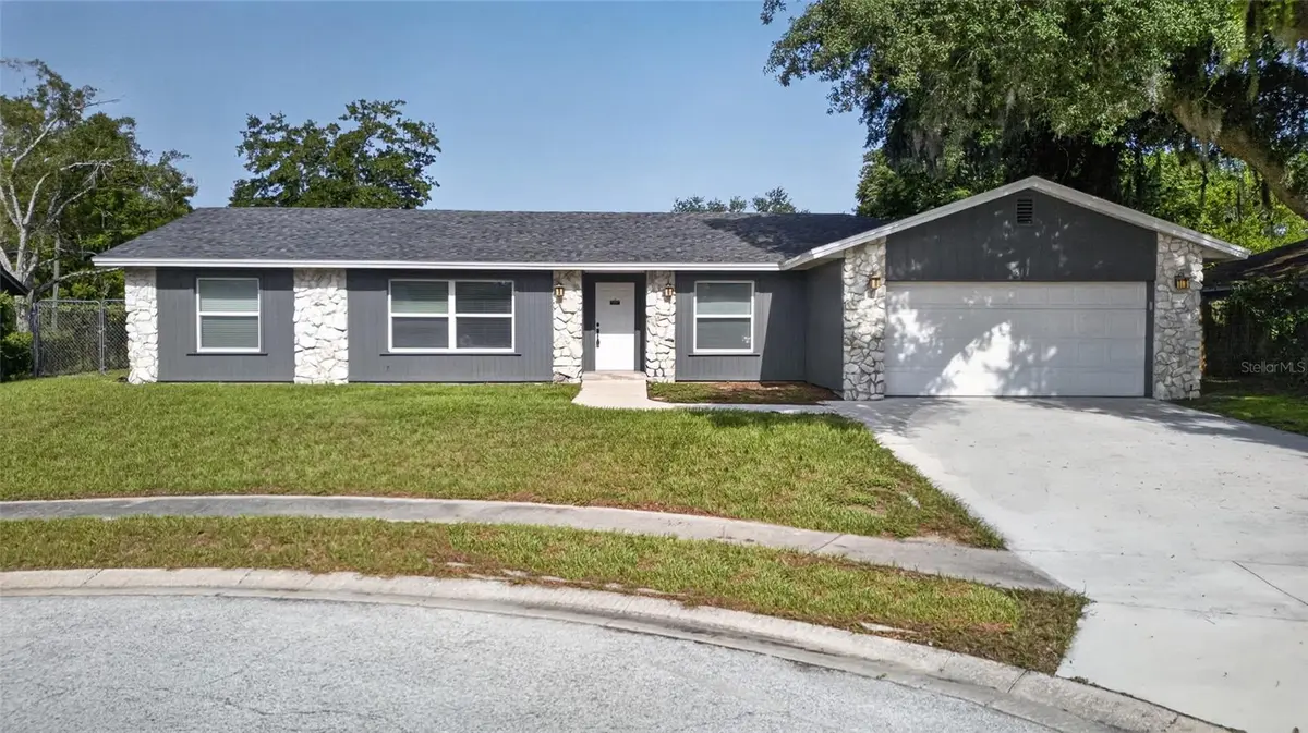811 W HARBOUR CT, Ocoee, FL 34761