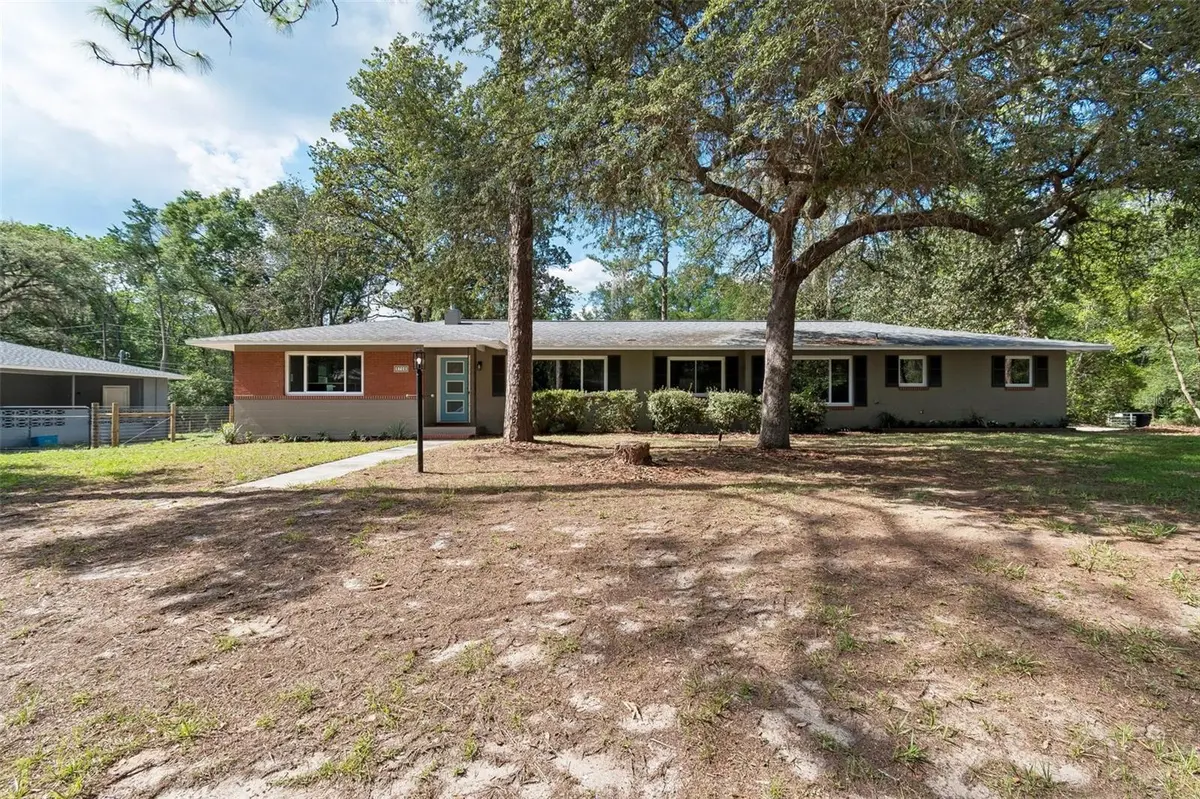 3706 SW 2ND PL, Gainesville, FL 32607