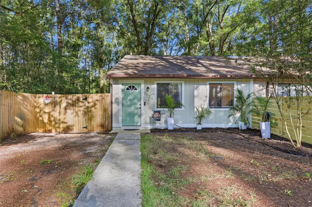 2022 SW 70TH TER, Gainesville, FL 32607