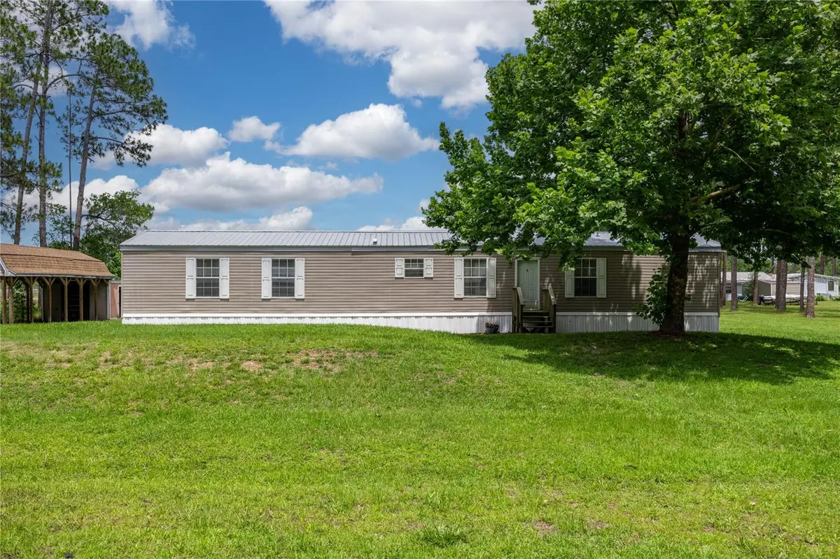 116 TYLER AVE, Interlachen, FL 32148