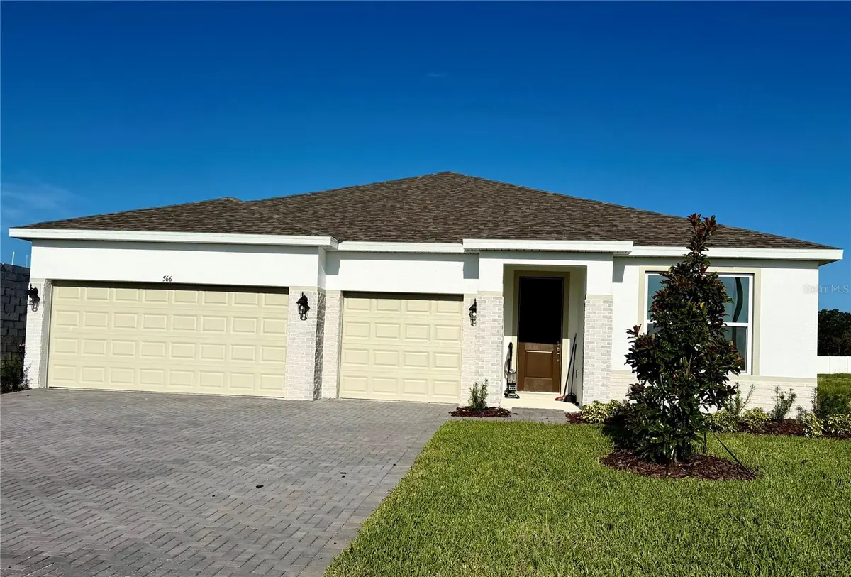 566 EMERALD GROVE DR, Apopka, FL 32703