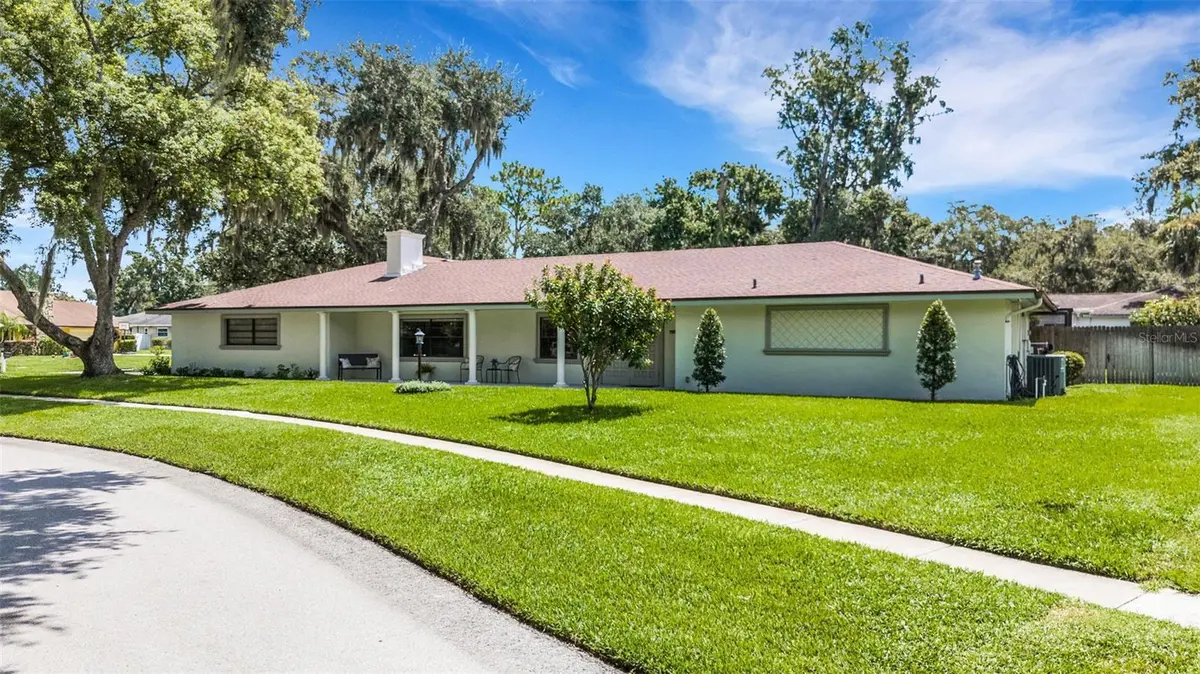 6318 OAK SQ W, Lakeland, FL 33813